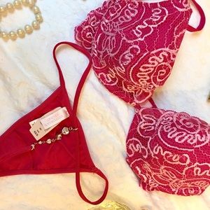 Victoria’s Secret Very Sexy Fashion Bundle